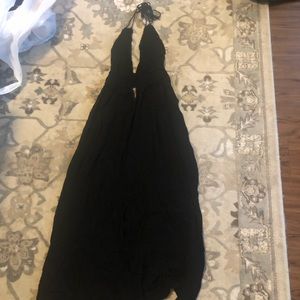 Deep V Blsck Maxi